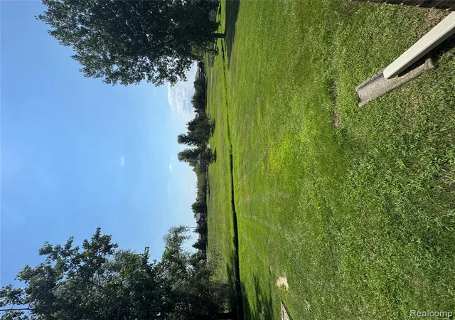 Photo 26 of Sale Pending at 59219 Conifer Ct, Washington, MI 48094 | MLS# 61018797 | Listing updated on 2026-08-23