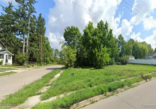 1st image of 101 Michigan Ave, Pontiac, MI 48342 | MLS# 60994921