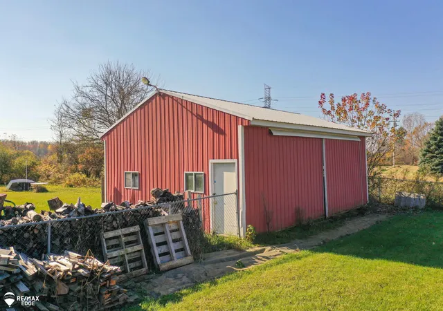 Homes for sale in Otisville, MI | 8340 Dodge Rd, Otisville, MI 48463 | MLS# 50193323