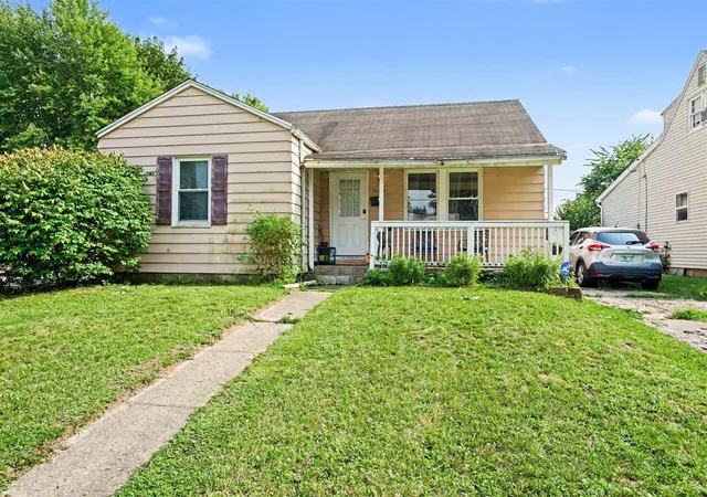 Photo 2 of Single family home for sale at 1648 Cass St, Niles, MI 49120 | MLS# 70553132 | Listing updated on 2026-08-25
