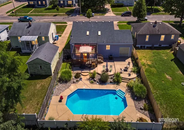 2nd image of 4227 Flamingo Ave, Wyoming, MI 49509 | MLS# 70553201