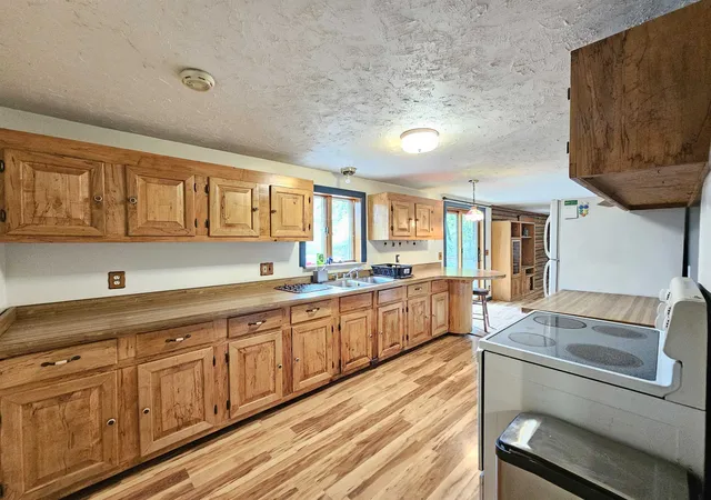 3rd image of 3963 Cadillac Rd, Farwell, MI 48622 | MLS# 80072507