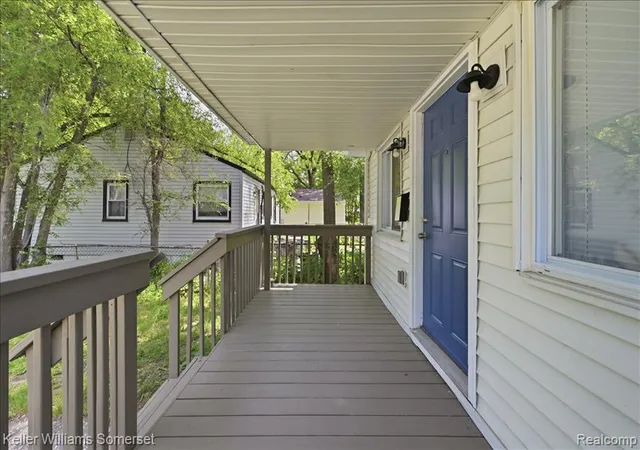 2nd image of 1140 E Elza Ave, Hazel Park, MI 48030 | MLS# 60999733