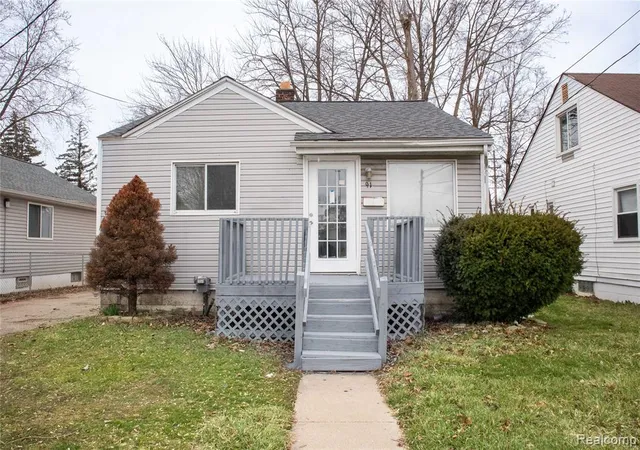 1st image of 91 Martin Luther King Jr Blvd, Pontiac, MI 48342 | MLS# 60998167
