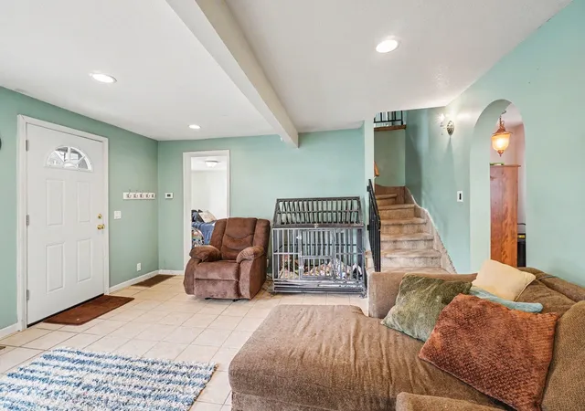 Photo 3 of Sale Pending at 1715 Columbus Ave, Bay City, MI 48708 | MLS# 50215820 | Listing updated on 2026-08-26