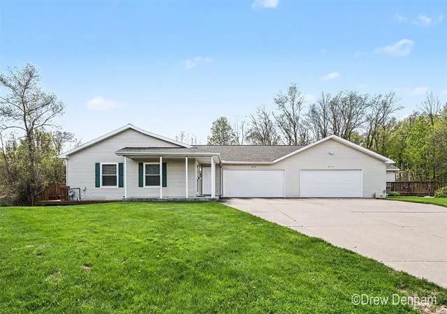 1st image of 2674 Walnut Hills Ct, Grand Rapids, MI 49512 | MLS# 70529043