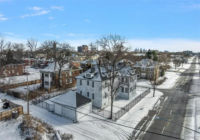 Photo 81 of Multi family home for sale at 2080 Gladstone St, Detroit, MI 48206 | MLS# 60987011 | Listing updated on 2026-07-31