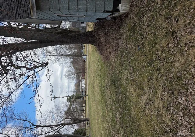 Homes for sale in Clifford, MI | 9620 Main St, Clifford, MI 48727 9562 | MLS# 60980725