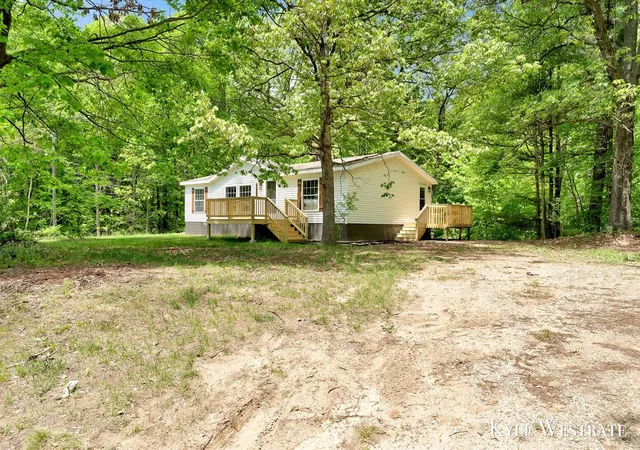 Homes for sale in Pierson, MI | 22866 Kendaville Rd, Pierson, MI 49339 | MLS# 70535904