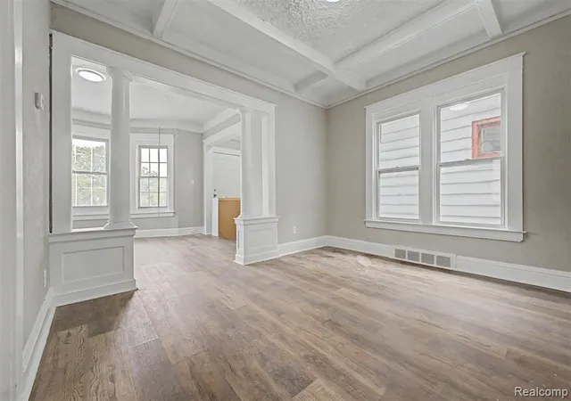 5th image of 2971 Bewick St, Detroit, MI 48214 2121 | MLS# 61010359