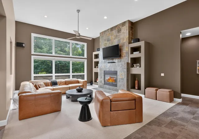 Photo 4 of Sale Pending at 2172 N Rolling Ridge Dr, Midland, MI 48642 | MLS# 50219403 | Listing updated on 2026-09-05
