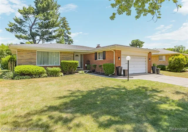 Photo 4 of Single family home for sale at 14154 Fenton, Redford, MI 48239 2877 | MLS# 61002762 | Listing updated on 2026-09-03