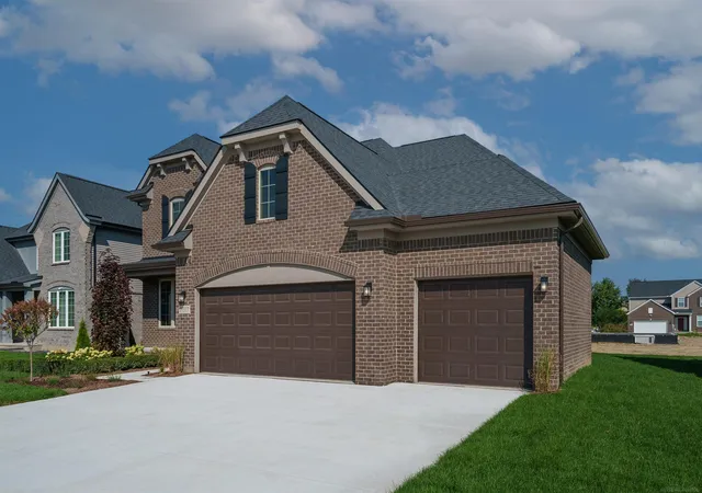 3rd image of 17317 Megan Dr #45, Macomb, MI 48042 | MLS# 50206933