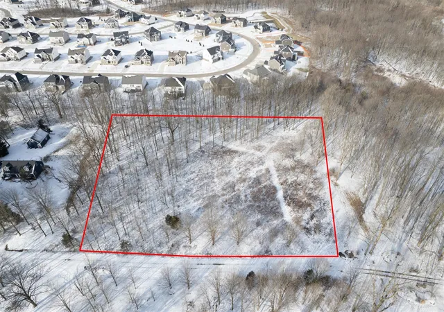 1st image of 22987 Clarkshire Dr, South Lyon, MI 48178 | MLS# 70516668
