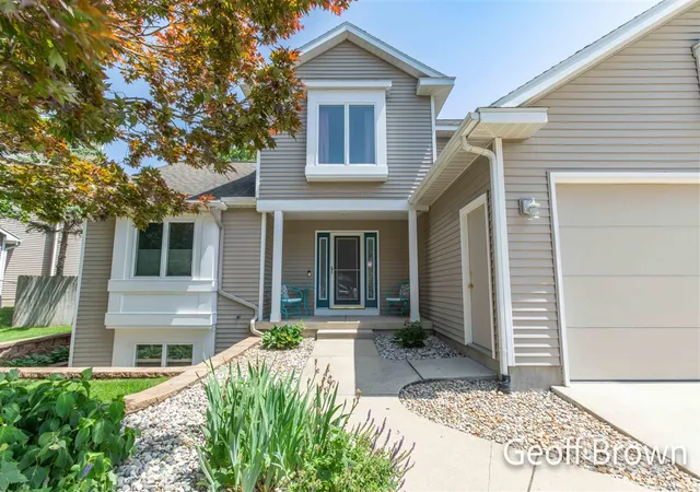 Homes for sale in Byron Center, MI | 1019 Woodspointe Dr, Byron Center, MI 49315 | MLS# 70543586