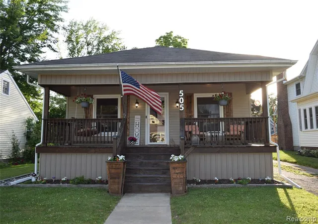 Homes for sale in Durand, MI | 505 N Marquette St, Durand, MI 48429 | MLS# 61001725