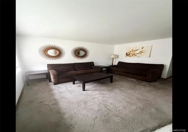 2nd image of 20663 Hollywood St, Harper Woods, MI 48225 | MLS# 61021113