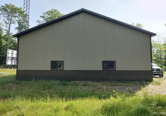 Homes for sale in Sidnaw, MI | 4605 S Sidnaw Rd, Sidnaw, MI 49961 | MLS# 50214174
