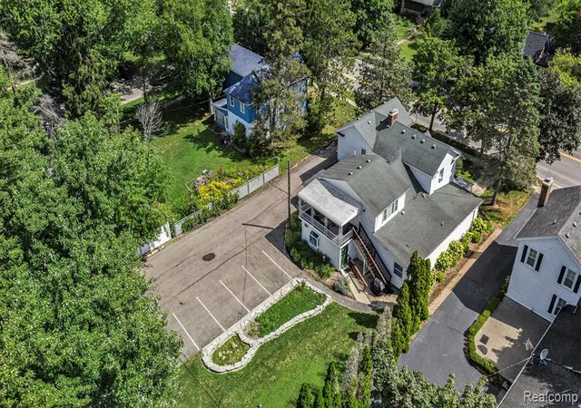 Homes for sale in Clarkston, MI | 155 N Main St, Clarkston, MI 48346 1521 | MLS# 60971470