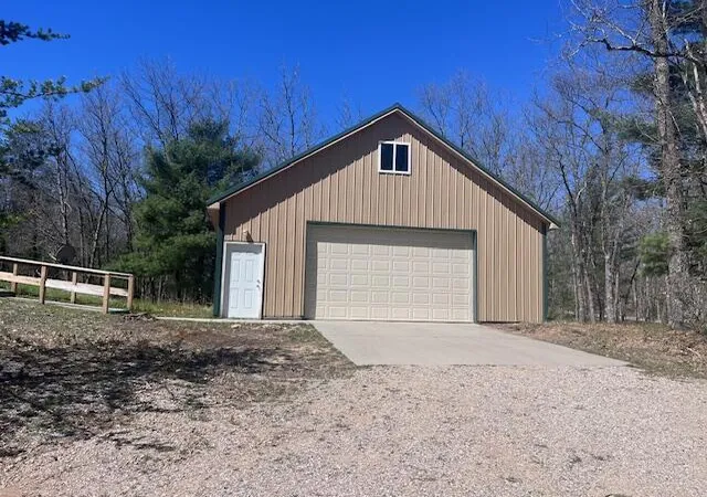 Photo 3 of Single family home for sale at 1990 Skocelas Rd, Manistee, MI 49660 | MLS# 70533811 | Listing updated on 2026-07-09