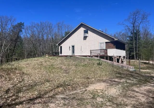 Photo 4 of Single family home for sale at 1990 Skocelas Rd, Manistee, MI 49660 | MLS# 70533811 | Listing updated on 2026-07-09
