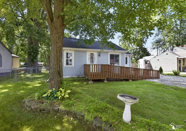 2nd image of 1028 Carlton Dr, Milan, MI 48160 | MLS# 50219006