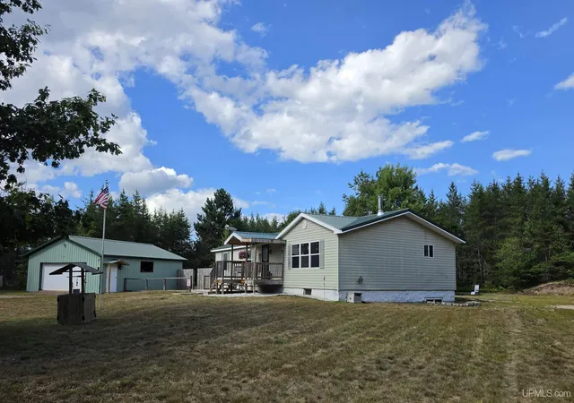 Photo 3 of Single family home for sale at 308 N Bertrand Lake Rd, Gwinn, MI 49841 | MLS# 50218961 | Listing updated on 2026-09-17