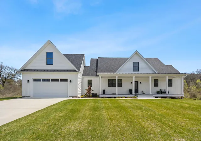 Homes for sale in Stanwood, MI | 7834 Sandy Ln, Stanwood, MI 49346 | MLS# 70529595