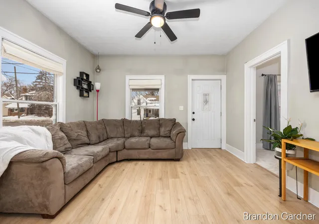Photo 2 of Sale Pending at 826 Richmond St, Grand Rapids, MI 49504 | MLS# 70514281 | Listing updated on 2026-02-10