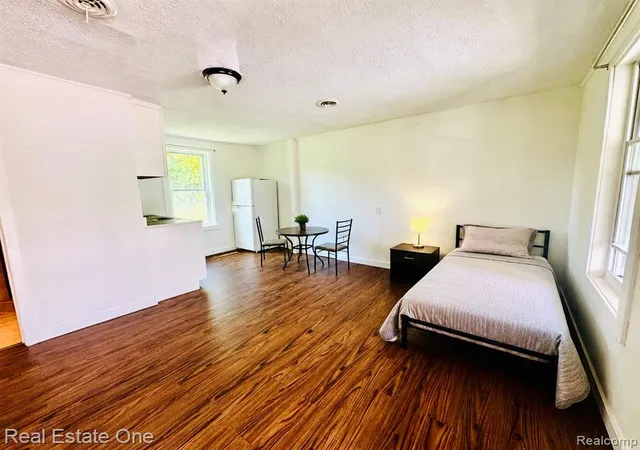 2nd image of 507 Lakeville Rd #7, Leonard, MI 48367 | MLS# 61007468