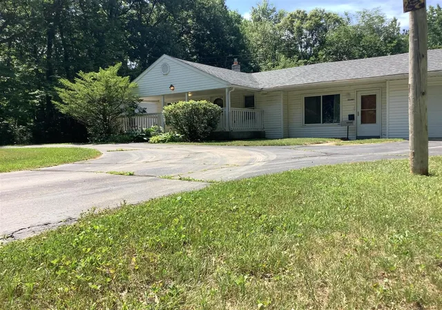 Homes for sale in Belleville, MI | 44481 Dunn Rd, Belleville, MI 48111 | MLS# 70543906
