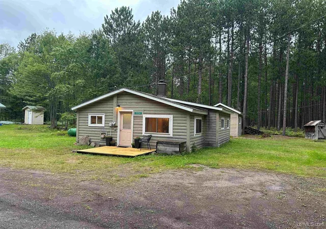 Photo 3 of Single family home for sale at 34446 E Harley Davidson Rd, Lake Linden, MI 49945 | MLS# 50202744 | Listing updated on 2026-08-19
