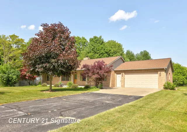 1st image of 3725 Trimm Rd, Saginaw, MI 48609 | MLS# 50213881
