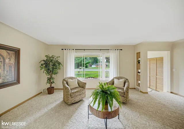 Photo 4 of Sale Pending at 51822 Shelby Rd, Shelby Twp, MI 48316 | MLS# 50220242 | Listing updated on 2026-09-02