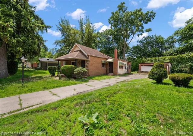 Homes for sale in Detroit, MI | 20127 Birwood St, Detroit, MI 48221 | MLS# 61007670