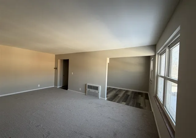Homes for sale in Grosse Pointe, MI | 17540 N Mack Ave #10, Grosse Pointe, MI 48230 | MLS# 70511396