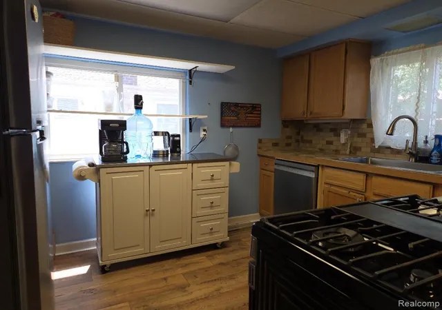 Photo 2 of Single family home for sale at 445 Clark Rd, Highland, MI 48357 4703 | MLS# 61023407 | Listing updated on 2026-08-29
