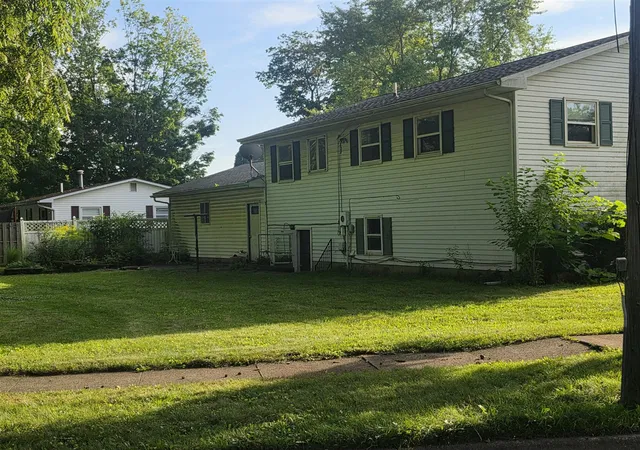 5th image of 100 Clinton St, Homer, MI 49245 | MLS# 70553040