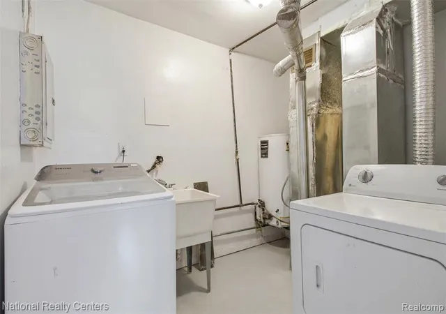 14th image of 16888 Vaughan St, Detroit, MI 48219 3355 | MLS# 61006503