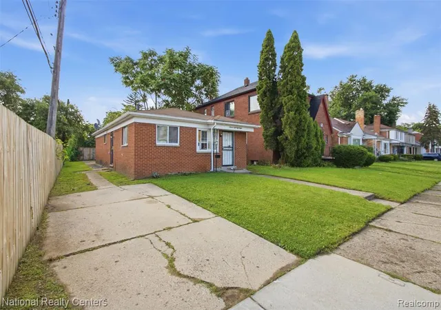 2nd image of 16888 Vaughan St, Detroit, MI 48219 3355 | MLS# 61006503