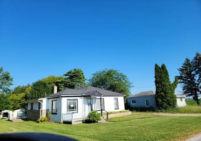 Photo 1 of Sale Pending at 2452 S Nolet Rd, Munger, MI 48747 | MLS# 50214933 | Listing updated on 2026-09-26