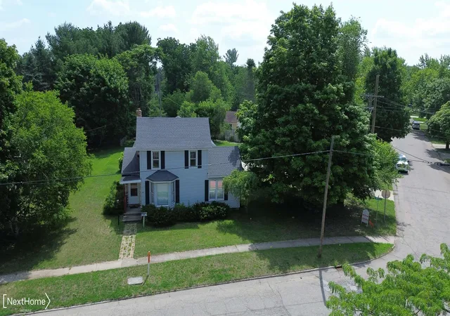 Homes for sale in Vassar, MI | 121 S West St, Vassar, MI 48768 | MLS# 50213498