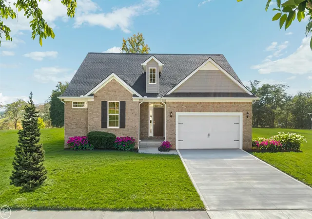 2nd image of 1156 Julian Ct, Waterford, MI 48327 | MLS# 50209027