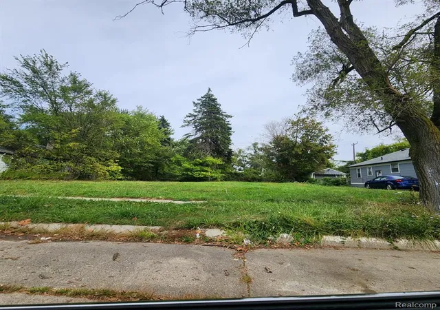 Photo 3 of Land for sale at 10086 Rosemont Ave, Detroit, MI 48228 | MLS# 60345301 | Listing updated on 2026-07-06