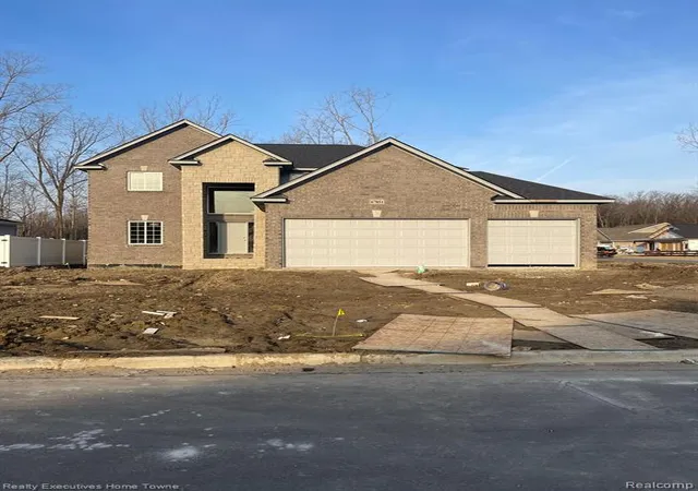 Photo 5 of Single family home for sale at 34938 Cardinal Ln, Richmond, MI 48062 | MLS# 61010970 | Listing updated on 2026-07-16