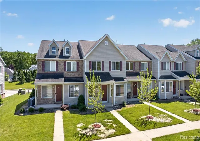 Photo 4 of Multi family home for sale at 9295 Cedar Crk Ct, Swartz Creek, MI 48473 | MLS# 61024437 | Listing updated on 2026-09-02