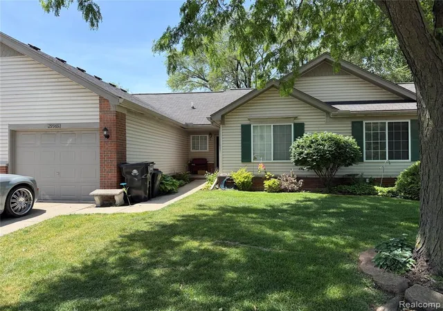 1st image of 29965 Kenwood Ct, Roseville, MI 48066 | MLS# 61010712