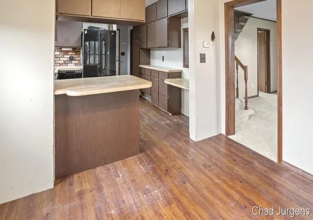 3rd image of 4805 3 Mile Rd, Bay City, MI 48706 | MLS# 70525473