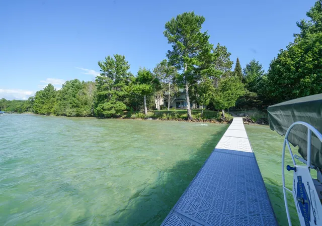 Homes for sale in Williamsburg, MI | 8431 Drake Ln, Williamsburg, MI 49690 | MLS# 80067893