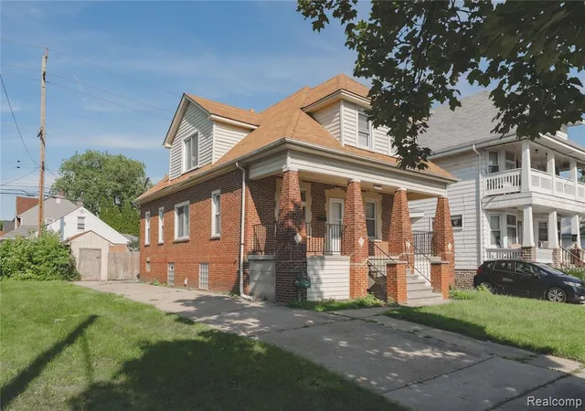 Photo 1 of Single family home for sale at 2308 10th St, Wyandotte, MI 48192 4107 | MLS# 61024059 | Listing updated on 2026-08-25